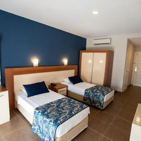 Mir'amor Garden Hotel 4*