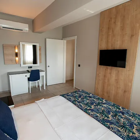 Mir'amor Garden Hotel 4*