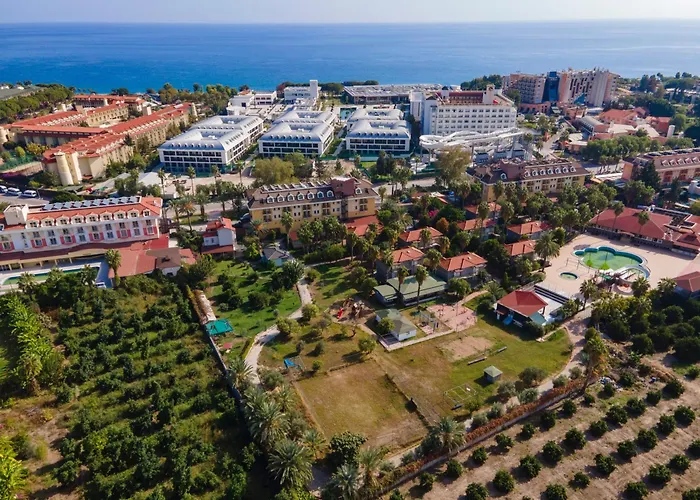 Mir'amor Garden 4* ケメル