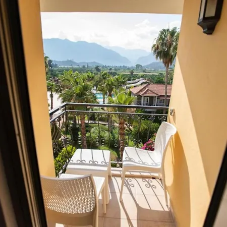 Mir'amor Garden Отель 4*