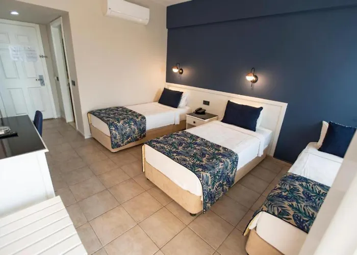 Отель Mir'amor Garden 4*